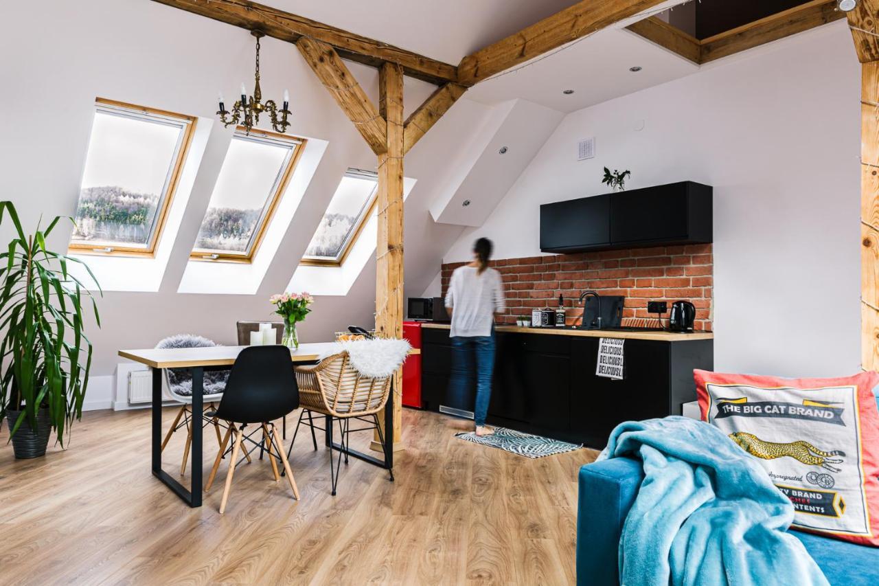 Apartament Dobre Miejsce 2 Ustrzyki Dolne Exteriör bild