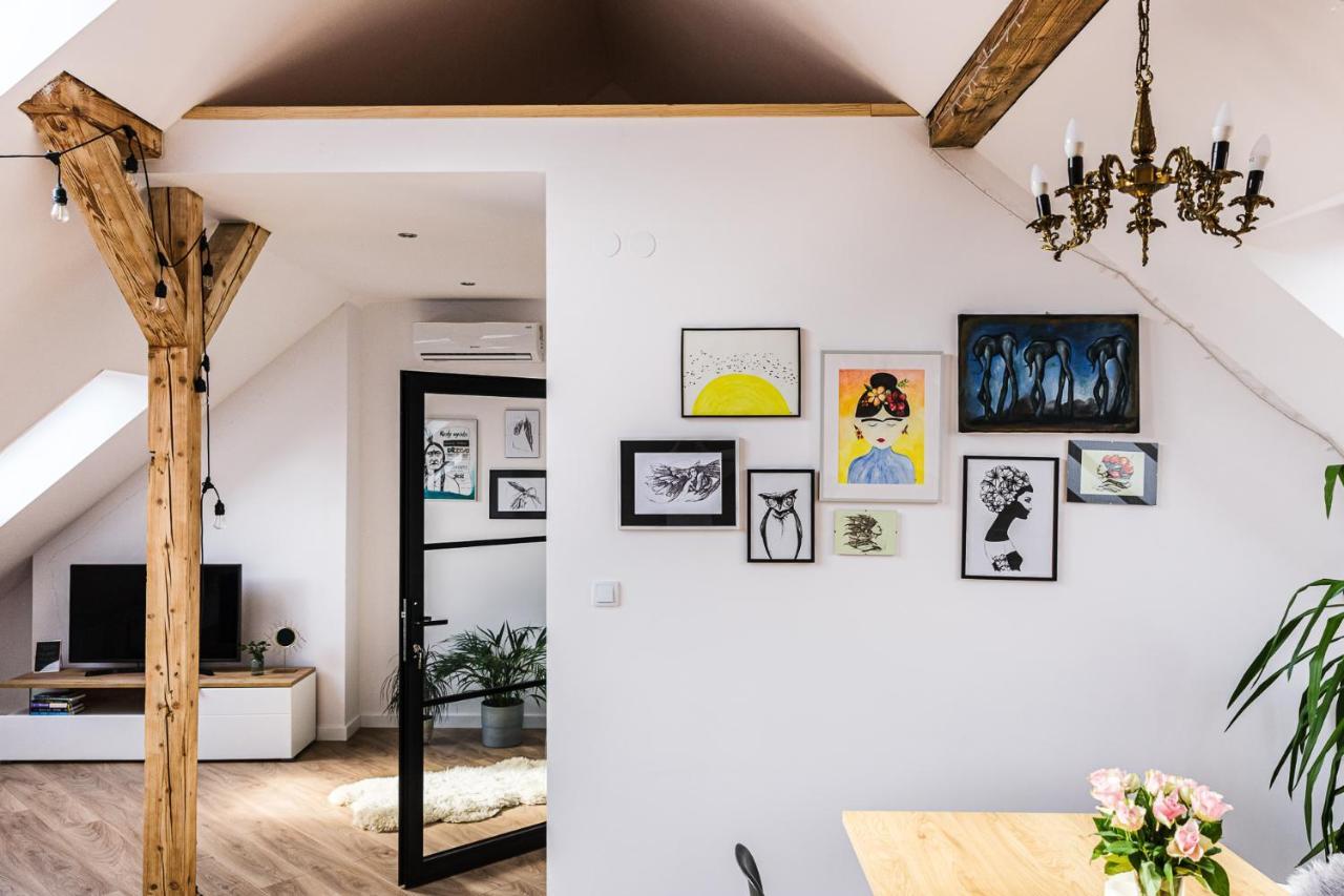 Apartament Dobre Miejsce 2 Ustrzyki Dolne Exteriör bild